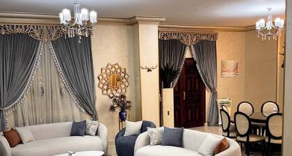 Romantic Villa with the sunset view in Sheikh Zayed near arkan plaza