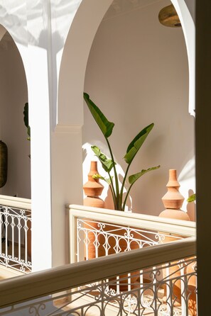 شرفة/رواق