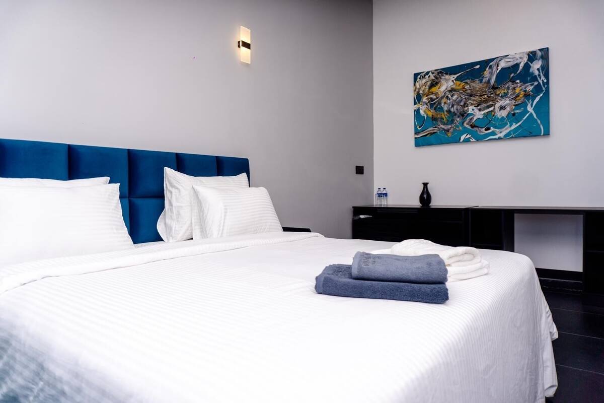 Double Room, 1 King Bed, Balcony