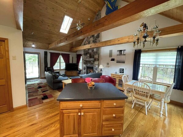 Interior - The North House - Charming 2-bedroom cabin in the woods in quaint Egg Harbor (Egg Harbor)