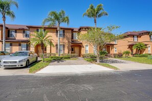 Interior - 9 Mi to Disney: Spacious Resort Home w/ Lazy River (Davenport)