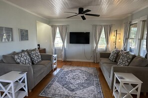 スマートテレビ