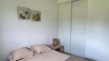 2 Schlafzimmer, Bügeleisen/Bügelbrett, WLAN, Bettwäsche