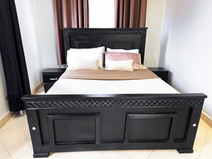 1 quarto, ferros/tábuas de passar roupa, Wi-Fi, roupa de cama