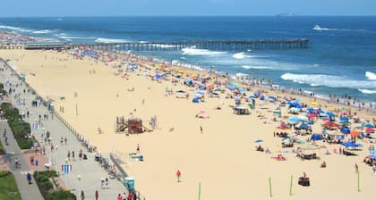 Beachfront resort in Virginia Beach - just reduced 25% - August 2nd to 9th