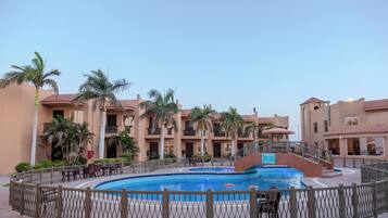 Deluxe Chalet, Balcony, Beach View | Terrace/patio