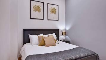 1 camera, ferro/asse da stiro, culla da viaggio, Wi-Fi