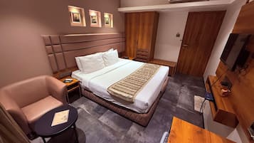 Deluxe Room, City View