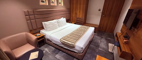 Habitació Deluxe, vistes a la ciutat | Roba de llit d'alta qualitat i matalassos d'escuma viscoelàstica