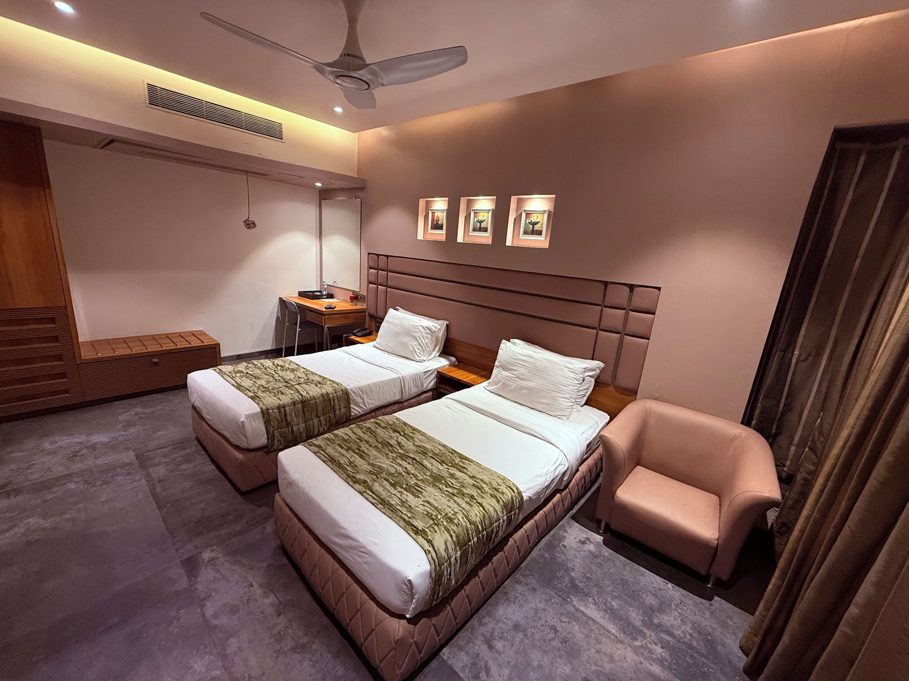 Deluxe-Zweibettzimmer, Stadtblick