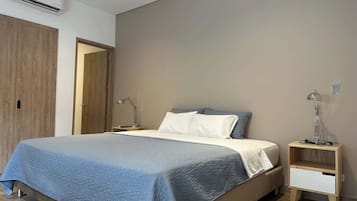 3 habitaciones, tabla de planchar con plancha y wifi