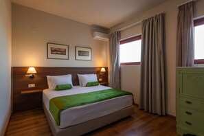 3 Schlafzimmer, Bügeleisen/Bügelbrett, kostenloses WLAN, Bettwäsche