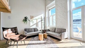 Luxury Apartment, 1 Bedroom, Balcony, City View | Living area