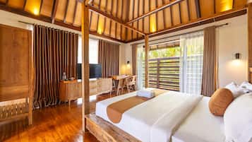 Deluxe Double Room | 1 bedroom, desk, laptop workspace, free WiFi