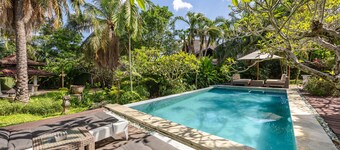 Cove Urbanest Inn