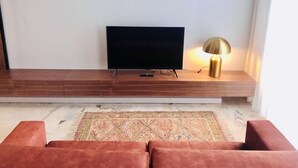 Unclassified image, 2 of 11, button - Convenient Apartment in the Heart of Porto (Porto)