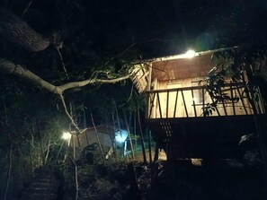 Traditional Cottage, Beach View | Terrace/patio