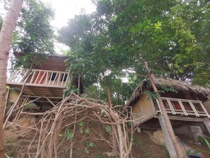 Traditional Cabin, 1 Queen Bed, Beach View