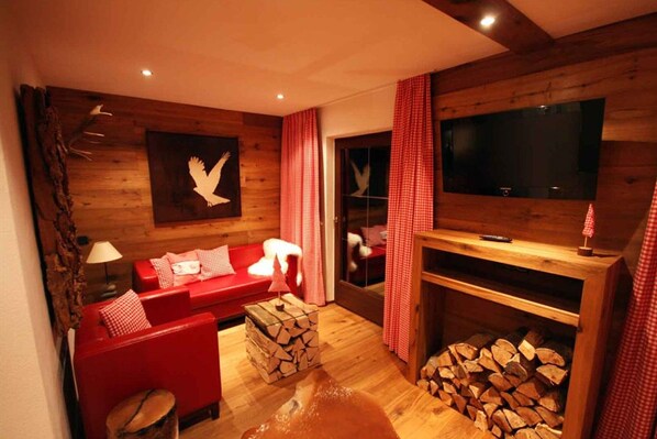 Apartment | Living area