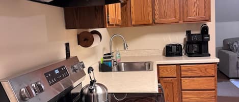 Microwave, oven, stovetop, dishwasher