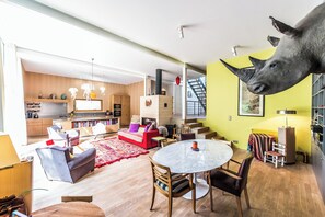 Interior - Very large, comfortable house between the Eiffel Tower and the Château de Versailles (Sèvres)