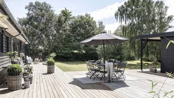 Buiten dineren