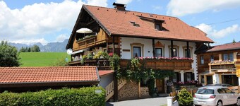 Flat Enzian - on the ski Hill