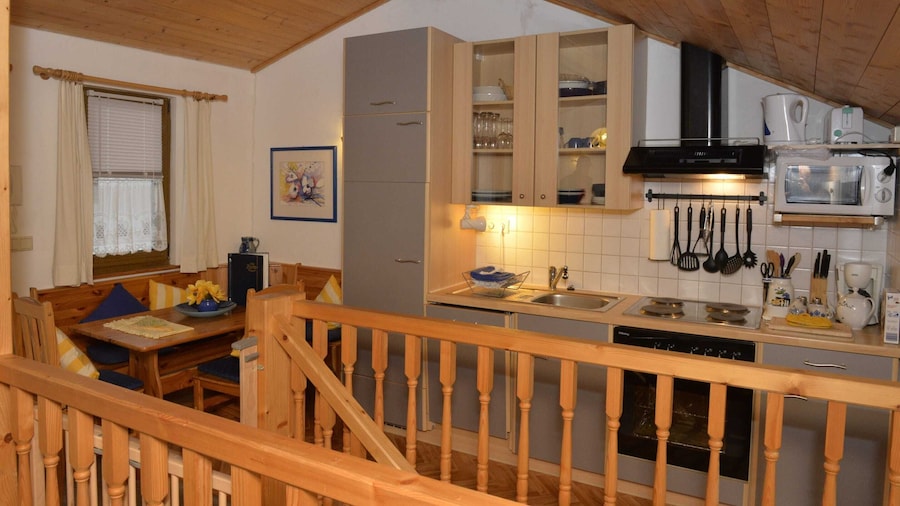 Flat Enzian - on the ski Hill