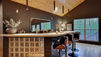 Bar (en la propiedad)