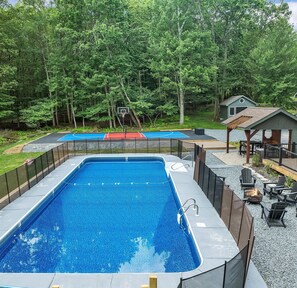 Sisäuima-allas, lämmitetty uima-allas