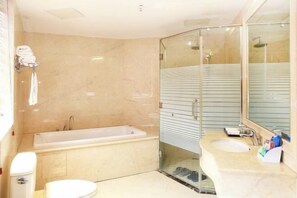 Bathroom - Xiushan International Hotel (Chizhou)