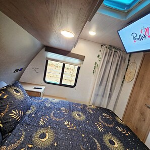 1 soverom, wi-fi (inkludert) og sengetøy