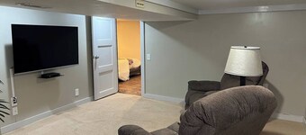 Charming family home less than 10 min from I-80