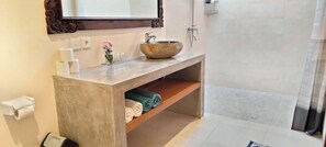 Shower, hair dryer, towels, soap