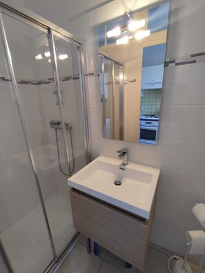 Shower, hair dryer