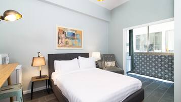 Classic Studio, City View | Minibar, laptop workspace, free cribs/infant beds, free WiFi