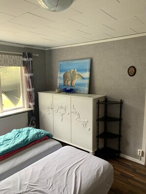 3 عدّة غرف نوم