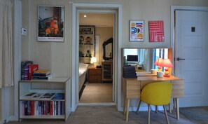 Blackout drapes, free WiFi - Helloworld guesthouse (Seoul)