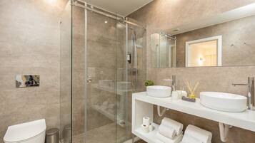Apartment | Bathroom