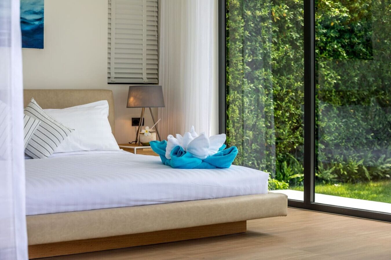 2 bedrooms, desk, free WiFi, bed sheets