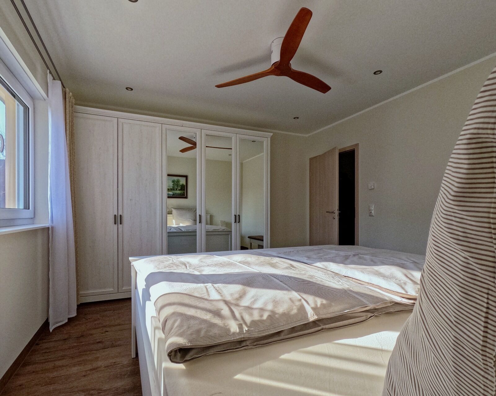 2 bedrooms, travel crib, WiFi, bed sheets