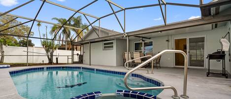 Piscina externa, piscina aquecida