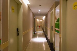 Interior - 100 Inn (Shanghai Changhai Hospital & Xiangyin Road Metro Station) (Shanghai)