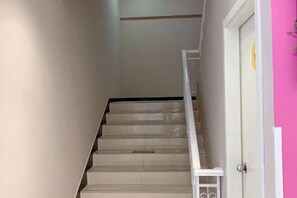 Interior - 100 Inn (Shanghai Changhai Hospital & Xiangyin Road Metro Station) (Shanghai)