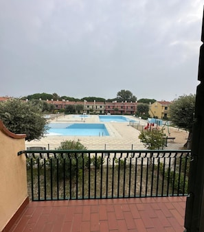 Villa, 2 Bedrooms, Balcony, Garden View | Pool