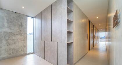 Keenan Living Luxe Seturan