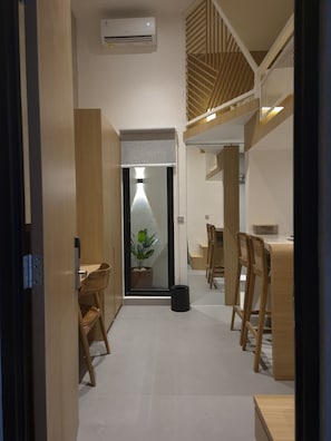Suite Double | Desk, laptop workspace, free WiFi, bed sheets
