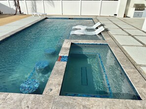 Ulkouima-allas, lämmitetty uima-allas