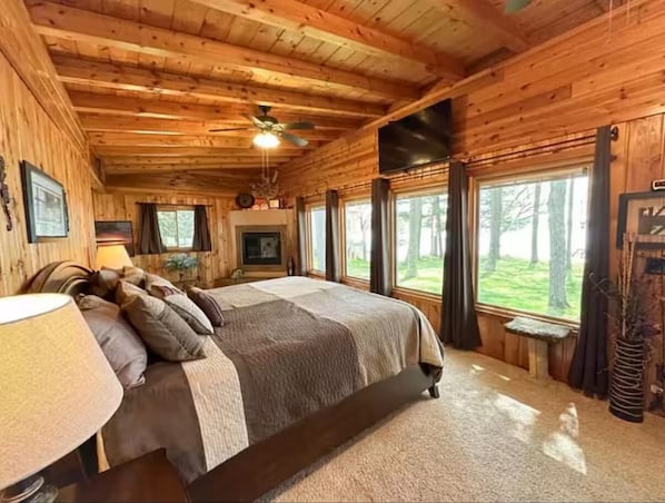 3 bedrooms, free WiFi, bed sheets