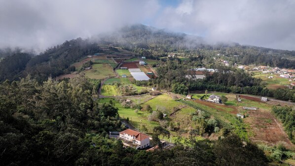 Exterior - Casa Os Manos (Santana)